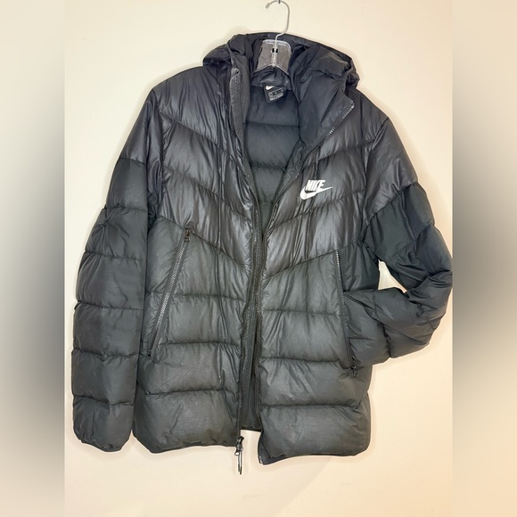 Nike Other - Nike Men's Black Puffer Jacket